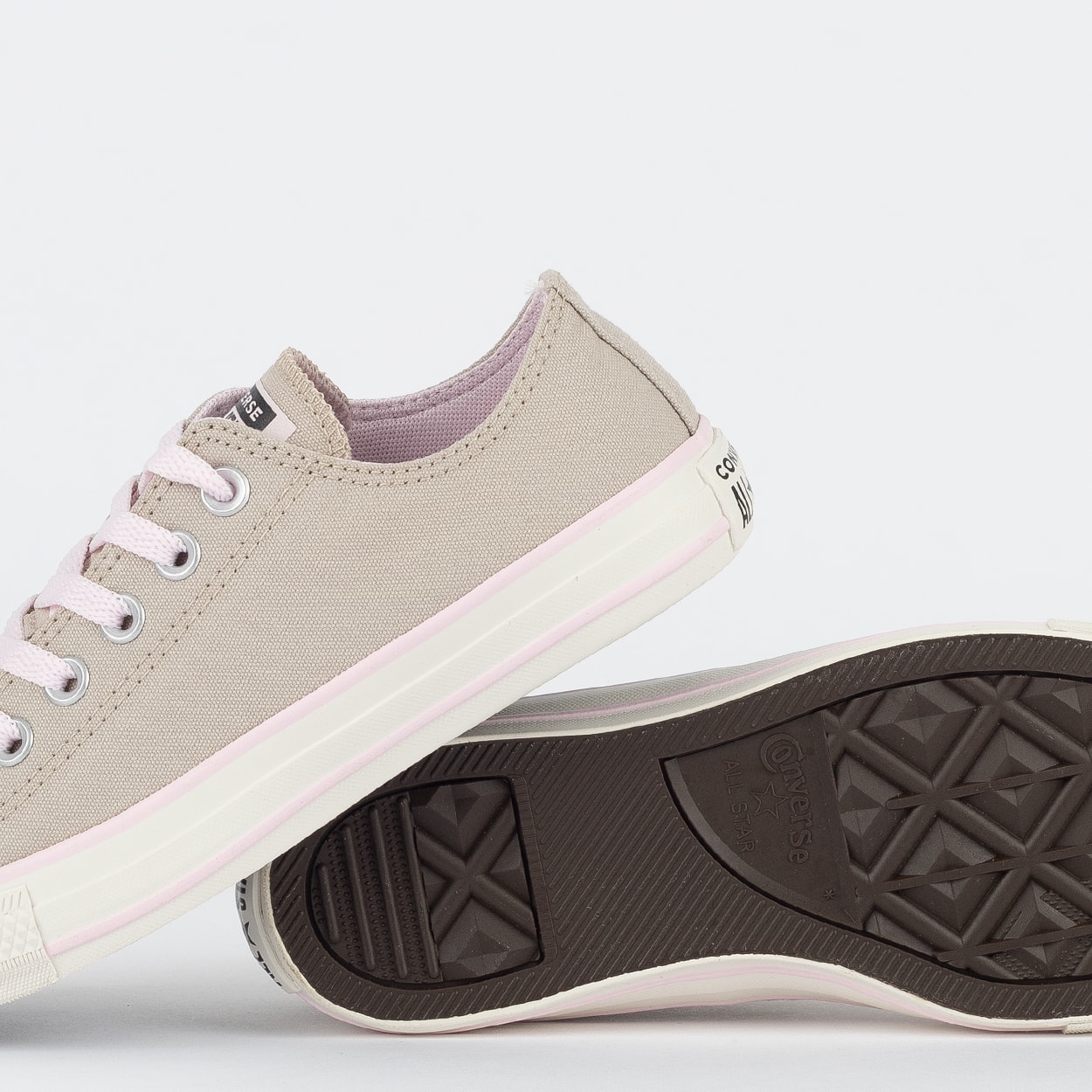 Tênis Converse Chuck Taylor All Star Ox Canvas +1 Marfim Creme
