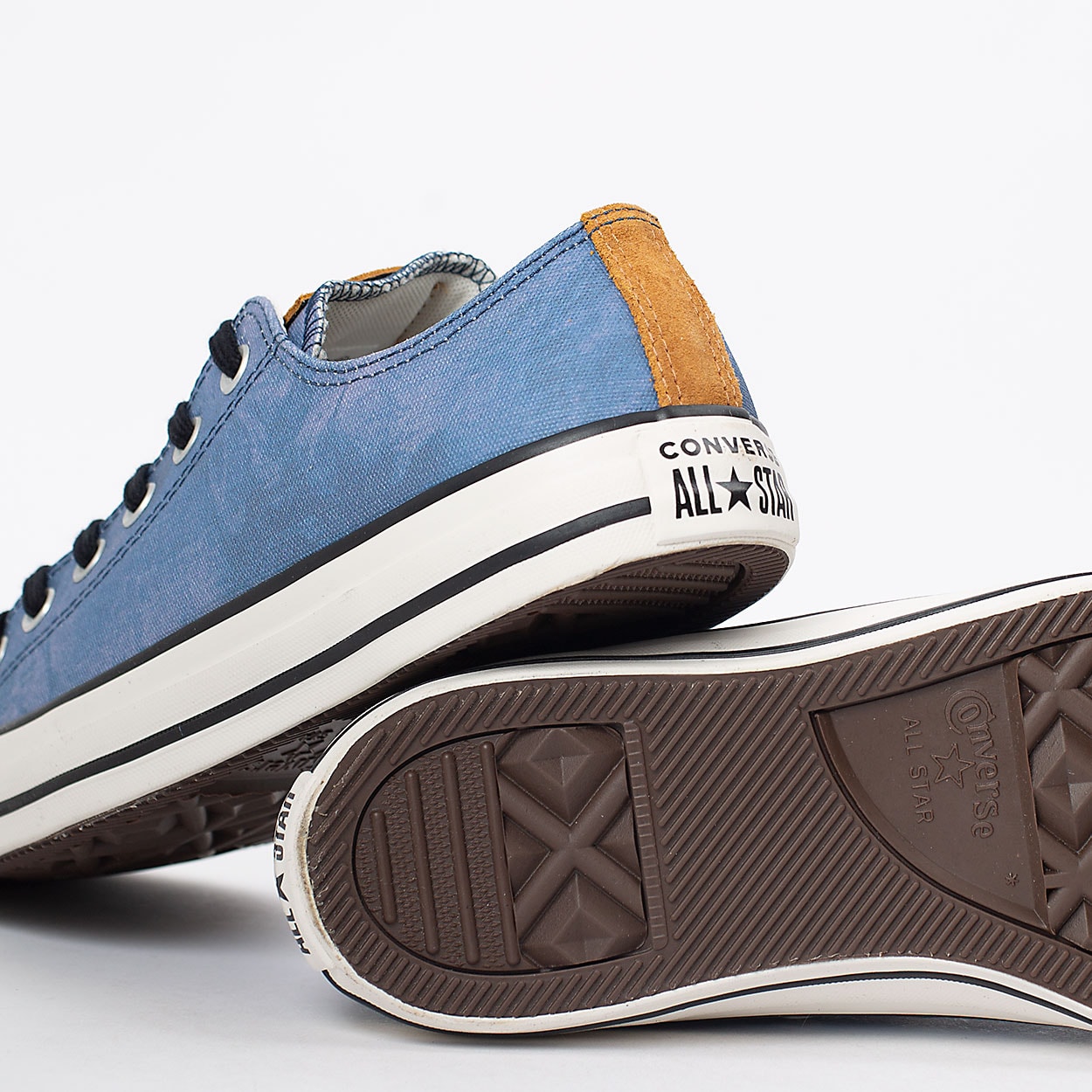 Tênis Converse Chuck Taylor All Star Ox Marinho Preto CT16980001 na Loja  Virus 41