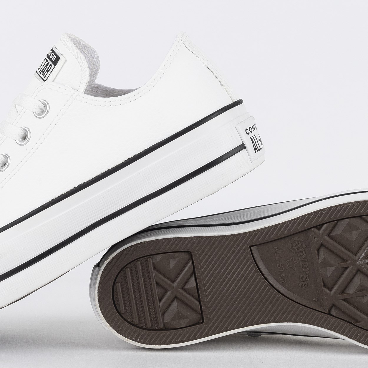 tênis converse chuck taylor all star platform lift ox branco preto