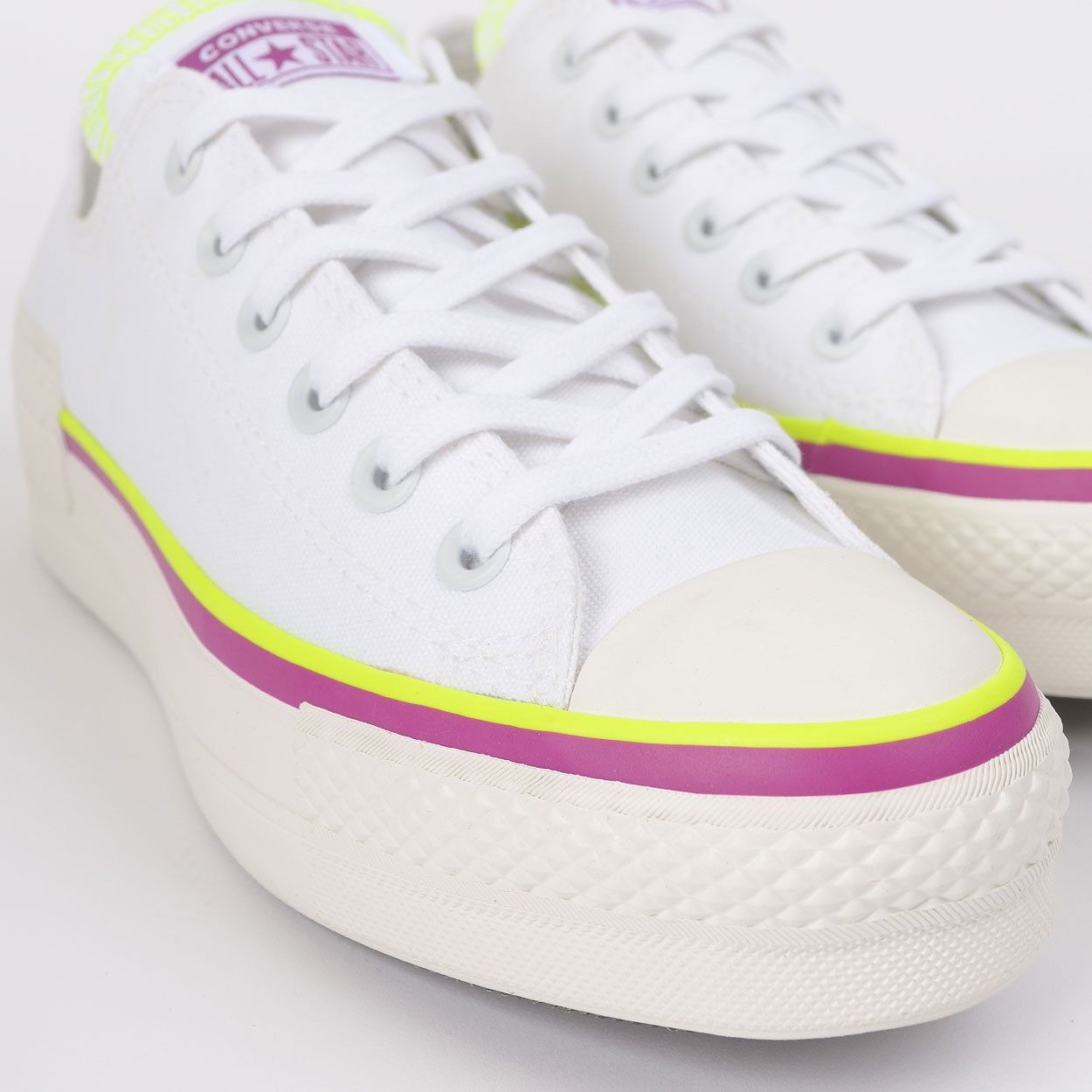 tênis converse chuck taylor all star platform lift ox branco preto ct09830001
