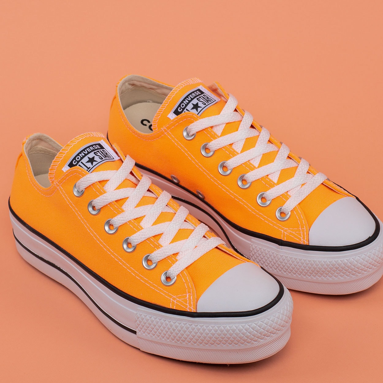 converse laranja