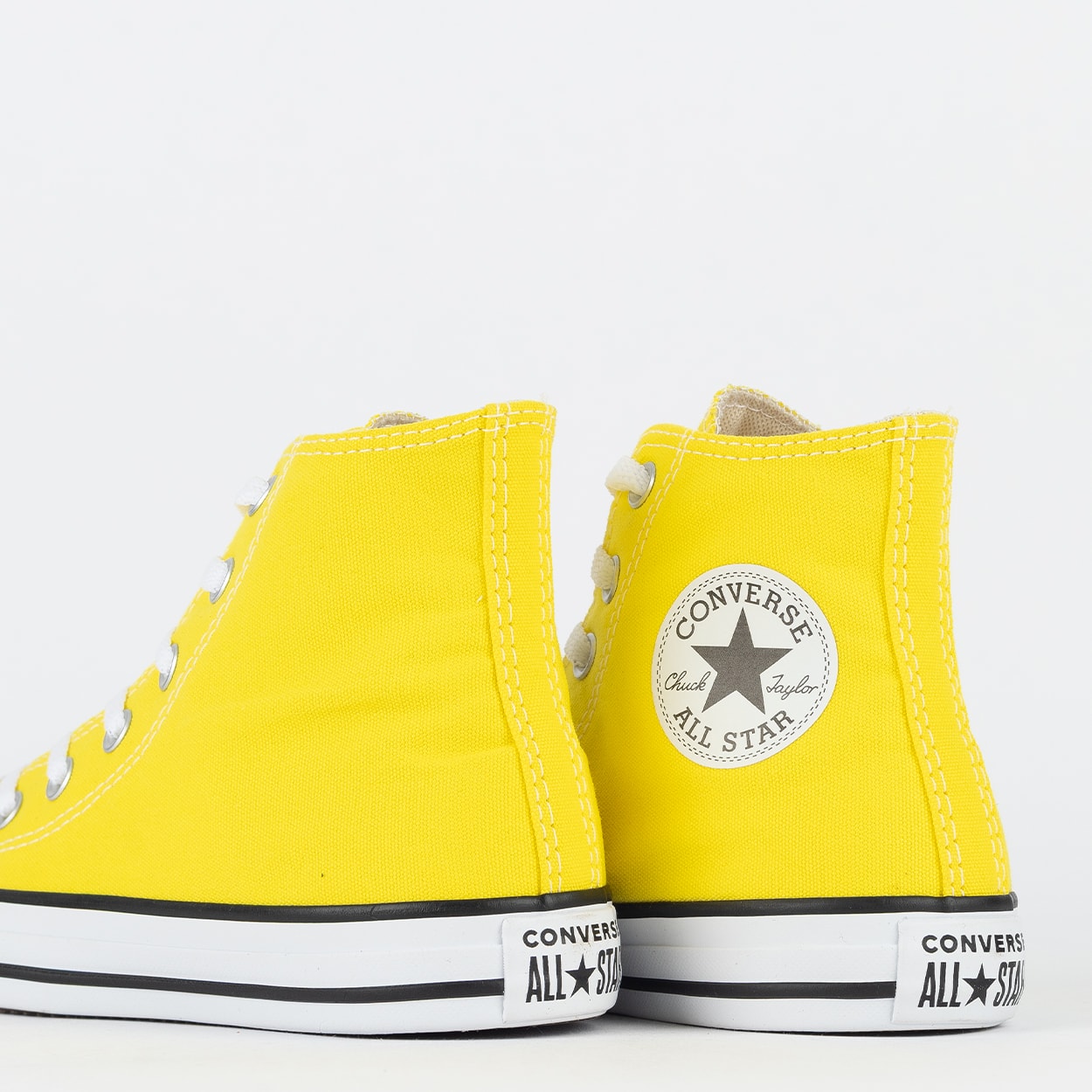Tênis Converse Chuck Taylor All Star Seasonal Hi Amarelo Preto