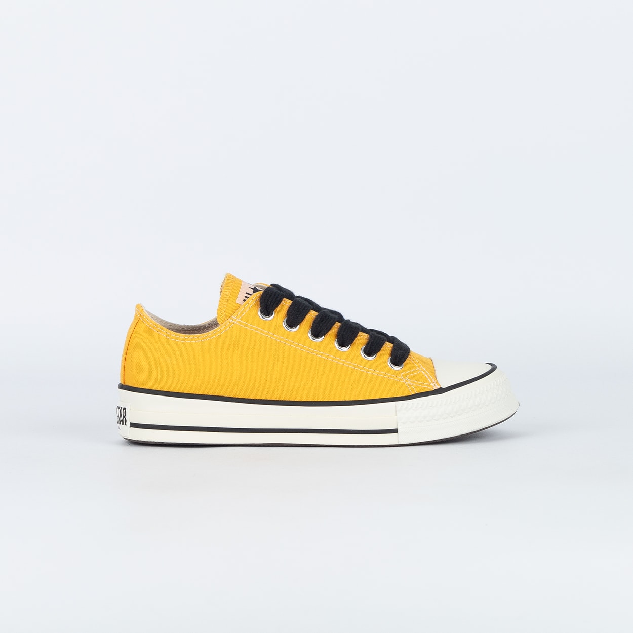 にゃお Tênis Converse Chuck Taylor Throwback Ox Gold Palm Vintage White