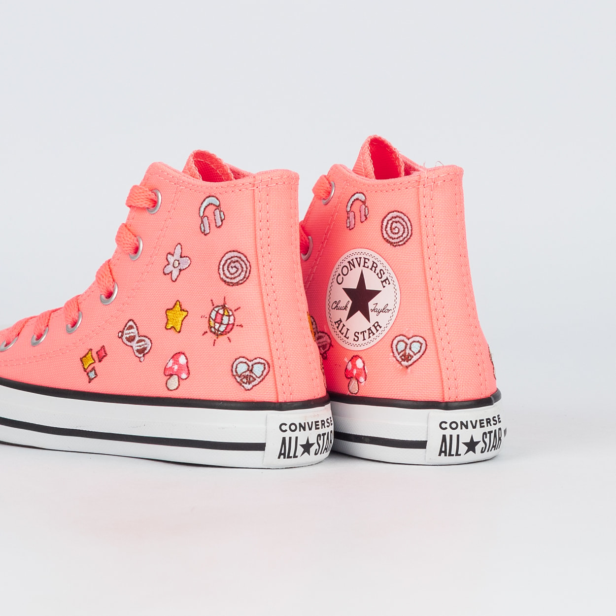 Tênis Converse Kids Chuck Taylor All Star Hi Groovy Embroidery