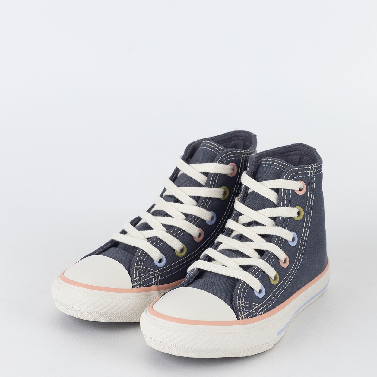 Kids gray sales converse