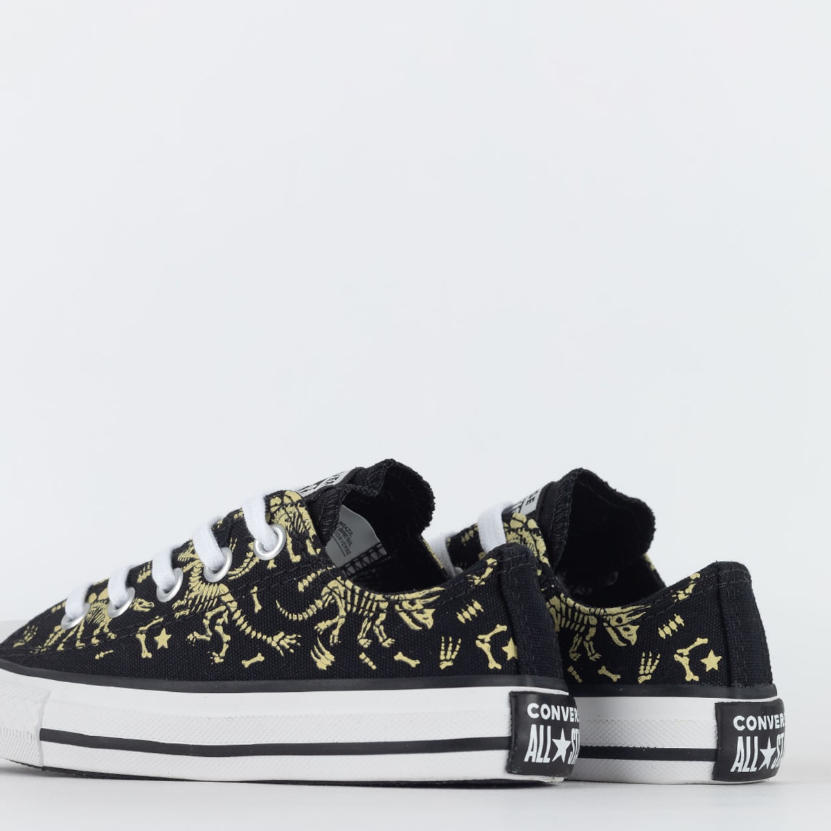 Tênis All Star Preto Feminino Estampado Arco-Íris Lateral Moderno