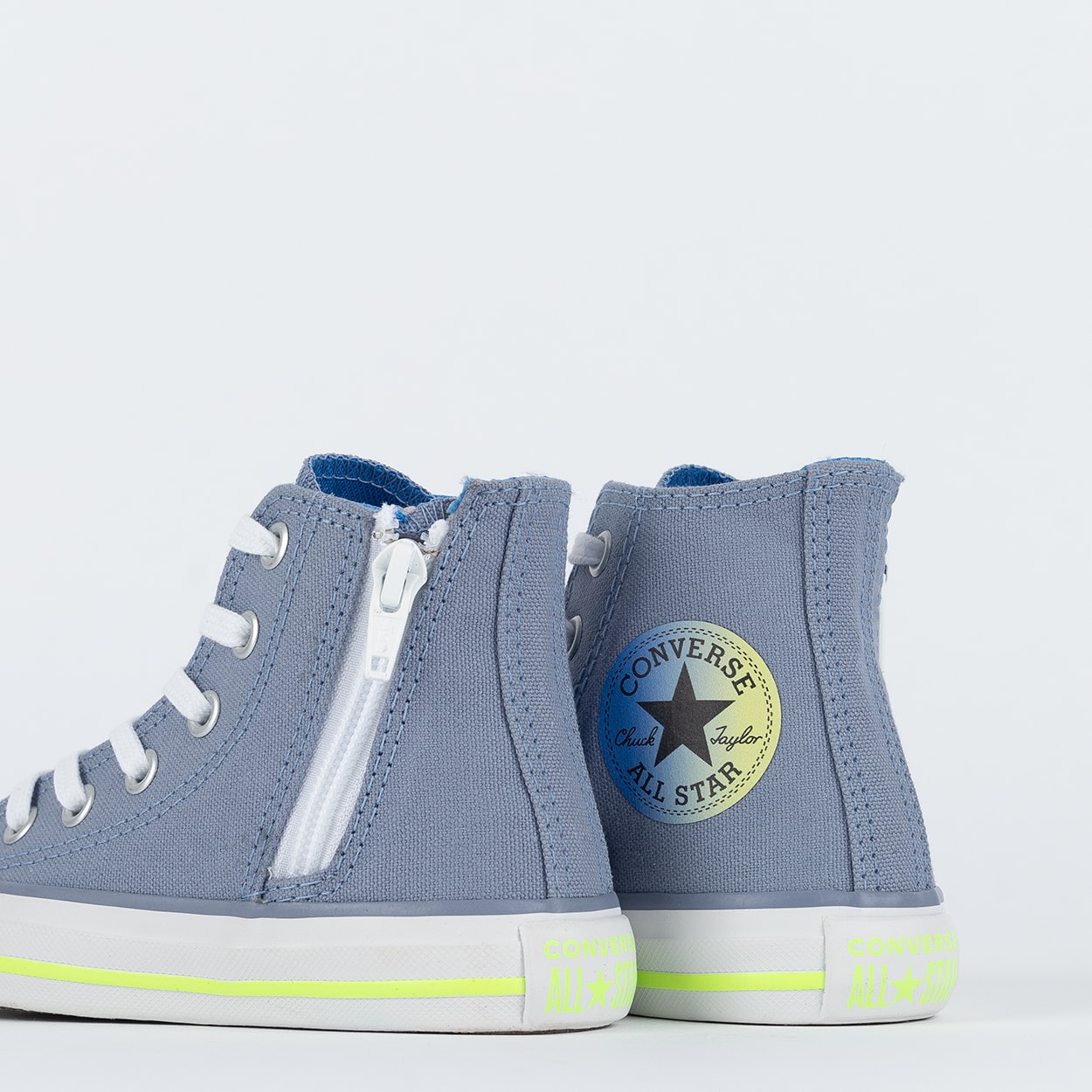 Tênis Converse Kids Chuck Taylor All Star Sidi Zip Hi Seasonal +1