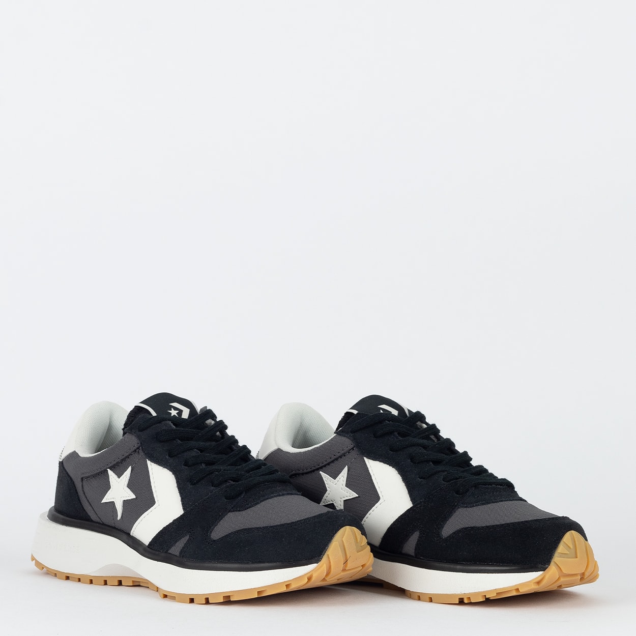 Tênis Converse Omni Trainer Ox Seasonal Color Black Dark Matter