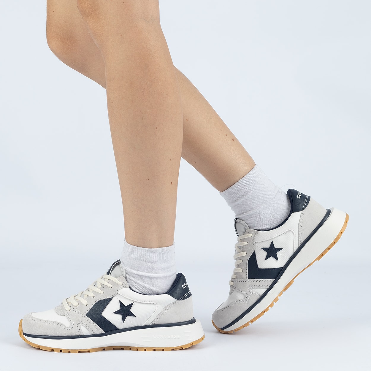Tênis Converse Omni Trainer Ox Seasonal Color Dark Matter