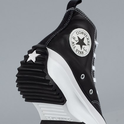 All Star de Couro Branco e Preto Tênis Converse