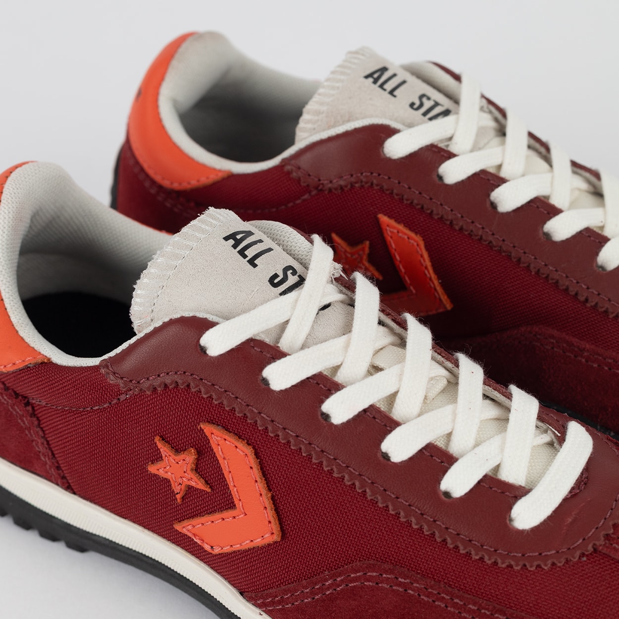 Tênis Converse Run Star Trainer Ox Archive Athletics
