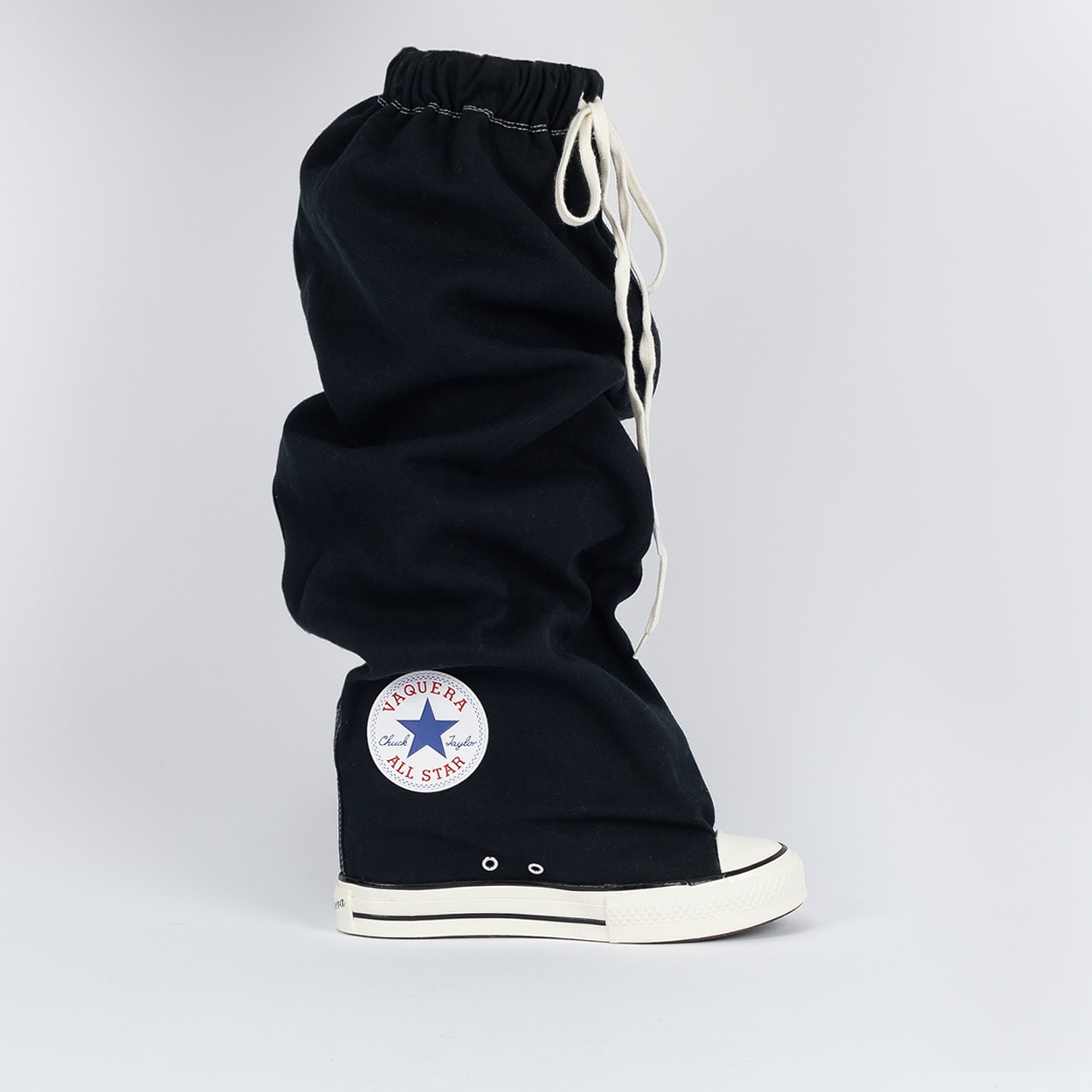 Tênis Converse Vaquera. Coleção All Star Edição Limitada.
