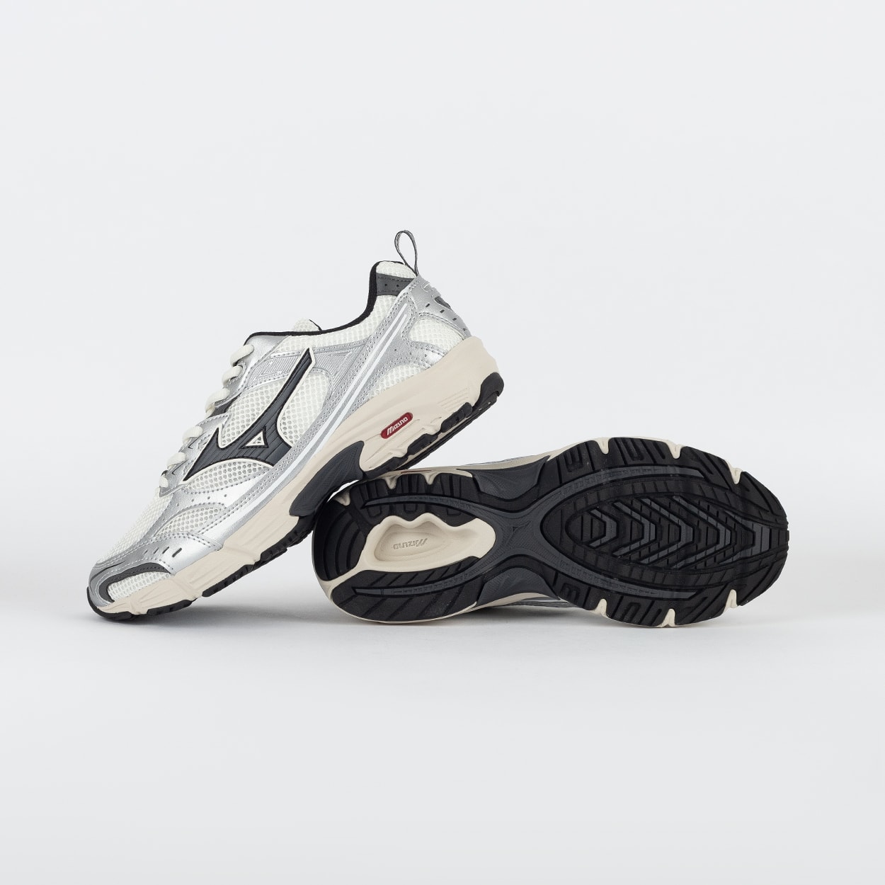 Tênis Mizuno MXR LS Original Branco Prata Cinza