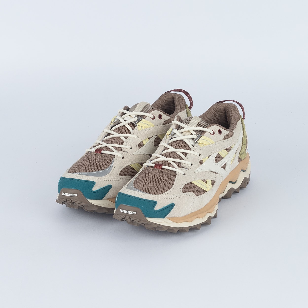 Tênis Mizuno Wave Mujin Tuan Le Fossil