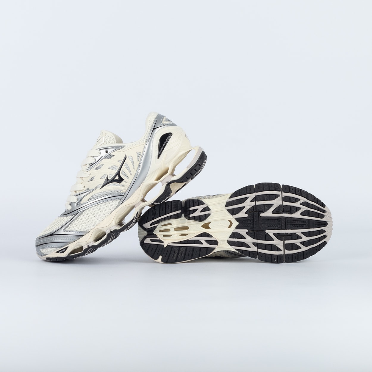 Tênis Mizuno Wave Prophecy LS Air Mesh Off White Prata Preto 102300003