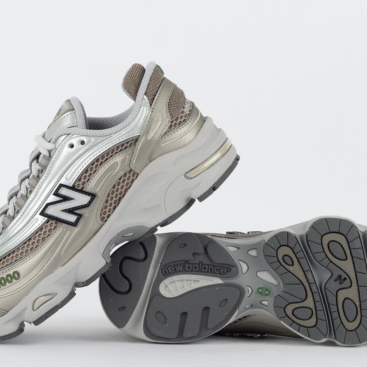 Tênis New Balance 1000 Taupe Prata M1000N