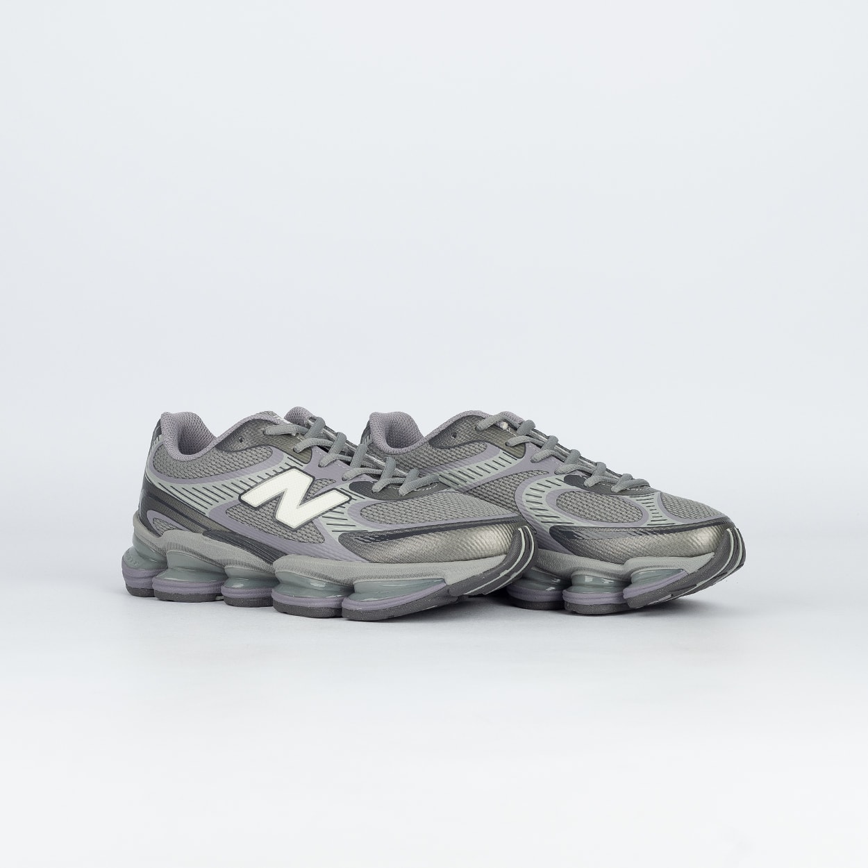 モカ Tênis New Balance 2000 Abzorb Cinza Preto U20008LR