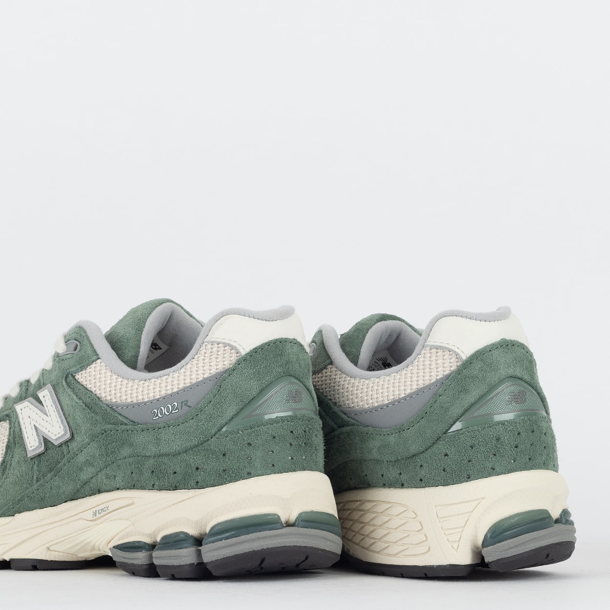 Tênis New Balance 2002 Verde Escuro U2002RRC