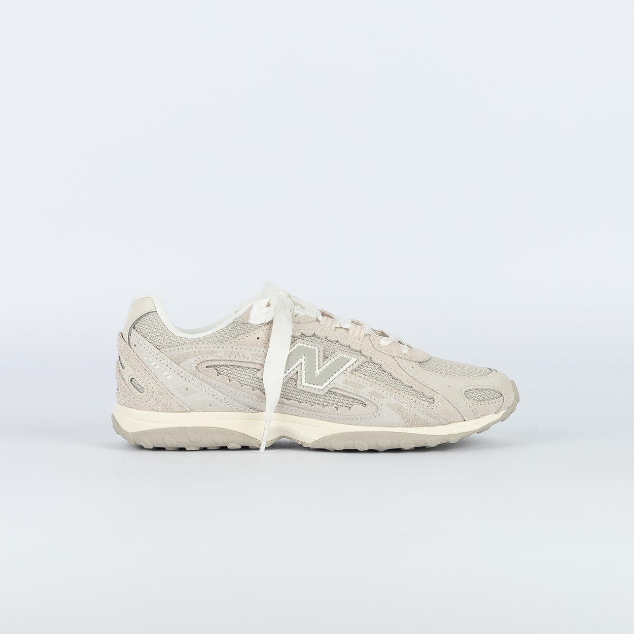 Tênis New Balance 204L Bege Claro Bege U204L2SZ