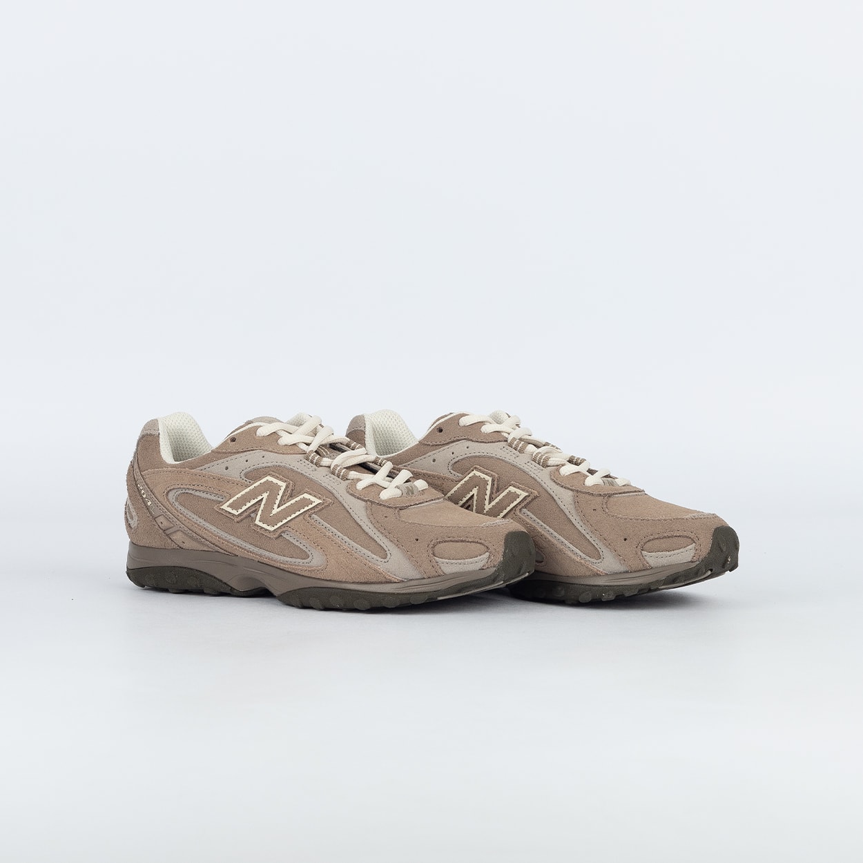 Tênis New Balance 204L Marrom U204LMMA