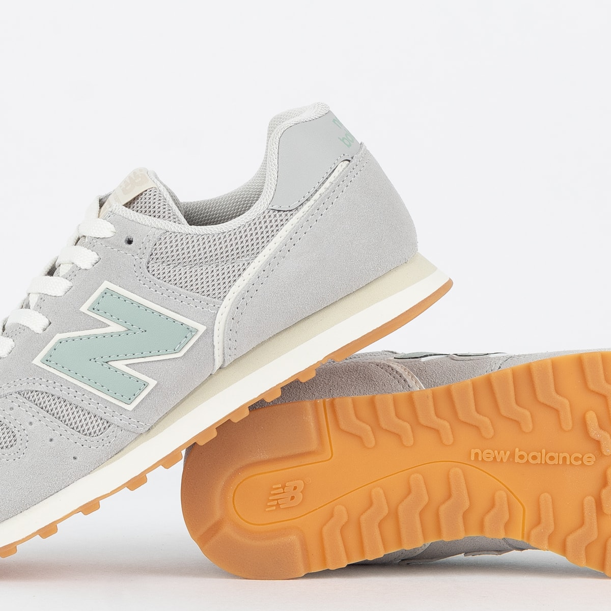 Tênis New Balance 373 V2 Rain Cloud Salt Marsh WL373ZC2