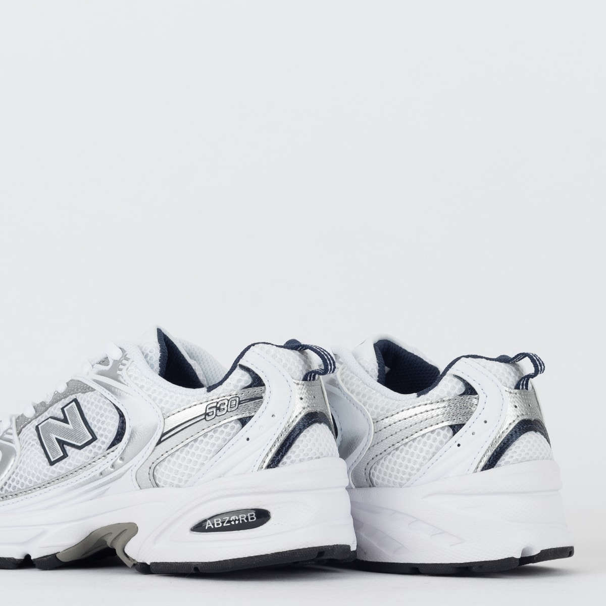 Tênis New Balance 530 Branco Prata Marinho MR530SG
