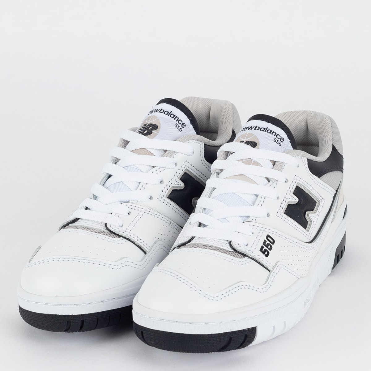 Tênis New Balance 550 White Black BB550ESI
