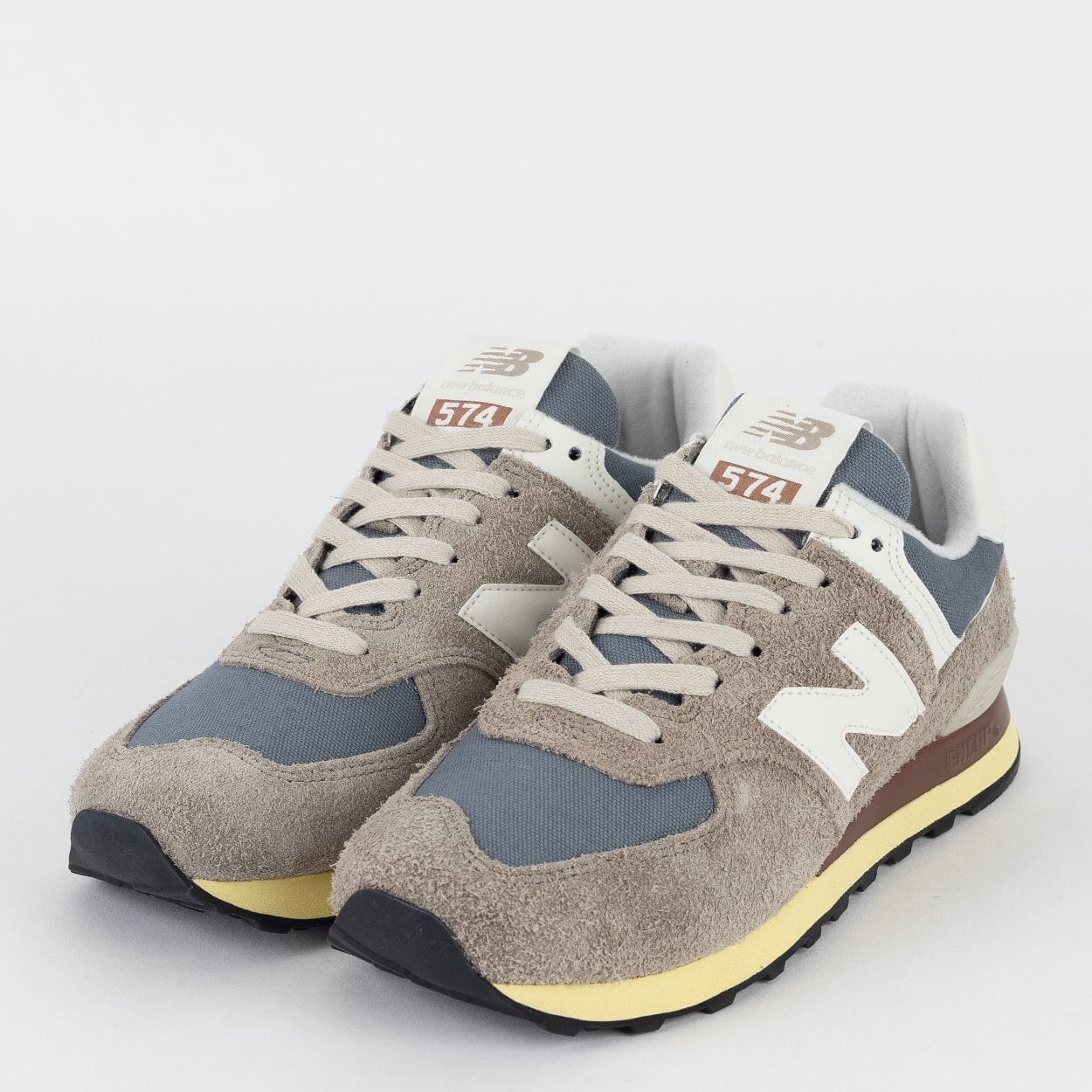 Tênis New Balance 574 V2 Bege Marinho U574TK2