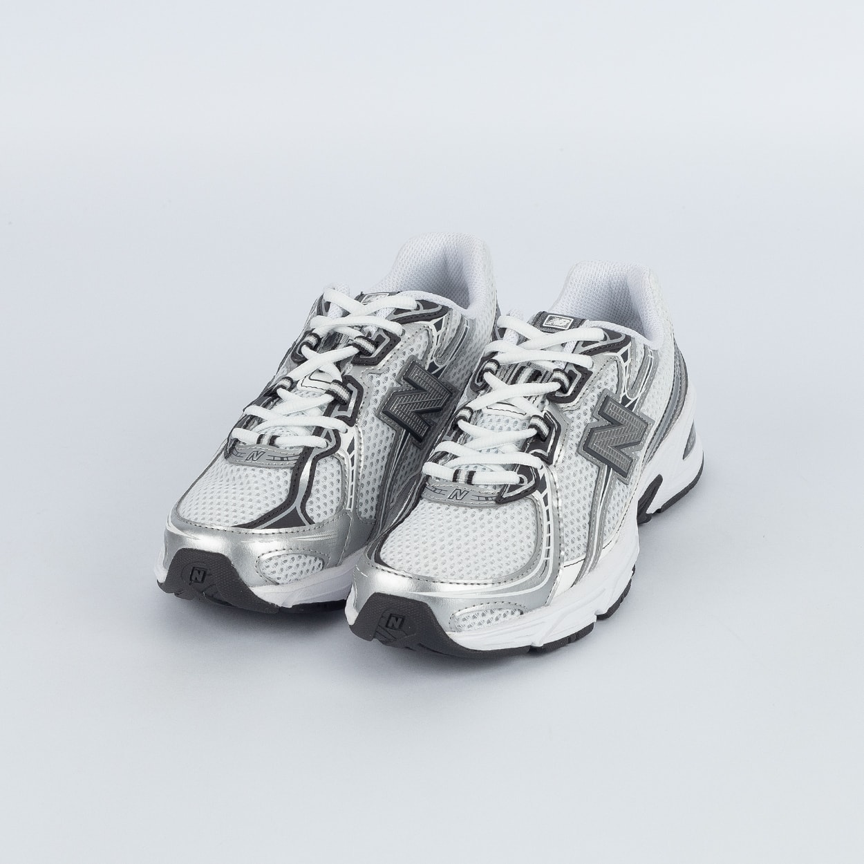 Tênis New Balance 740 Branco Preto U740PH2