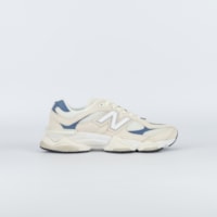 Bege Claro Azul Escuro