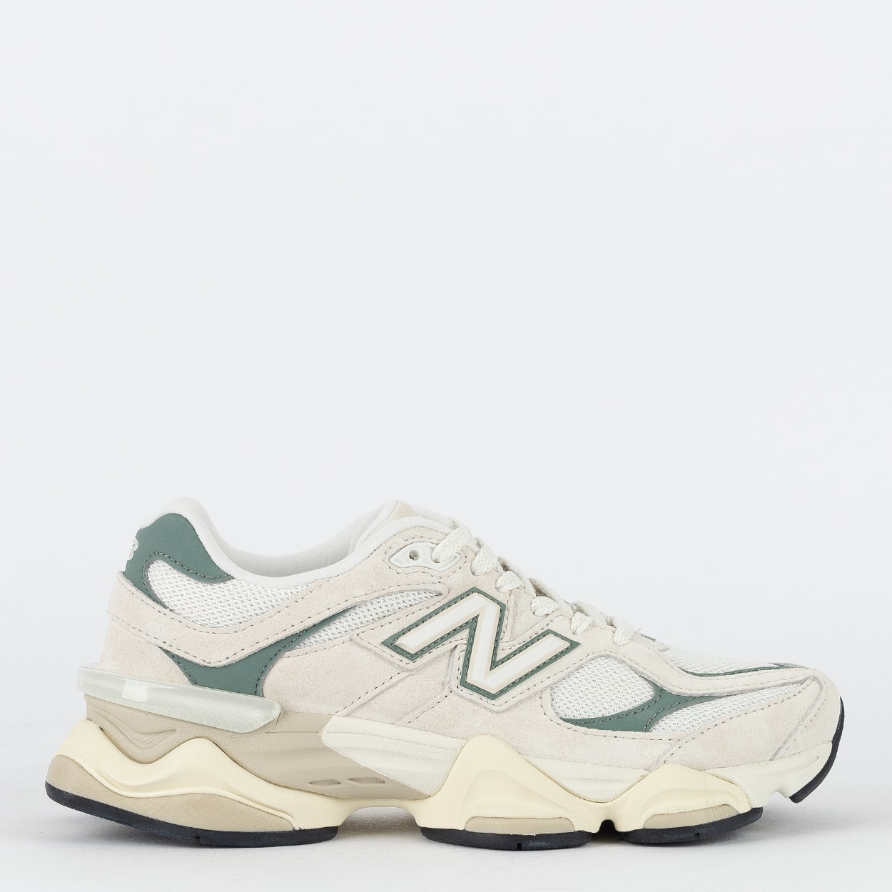 Tênis New Balance 9060 Branco Off Verde U9060EEI