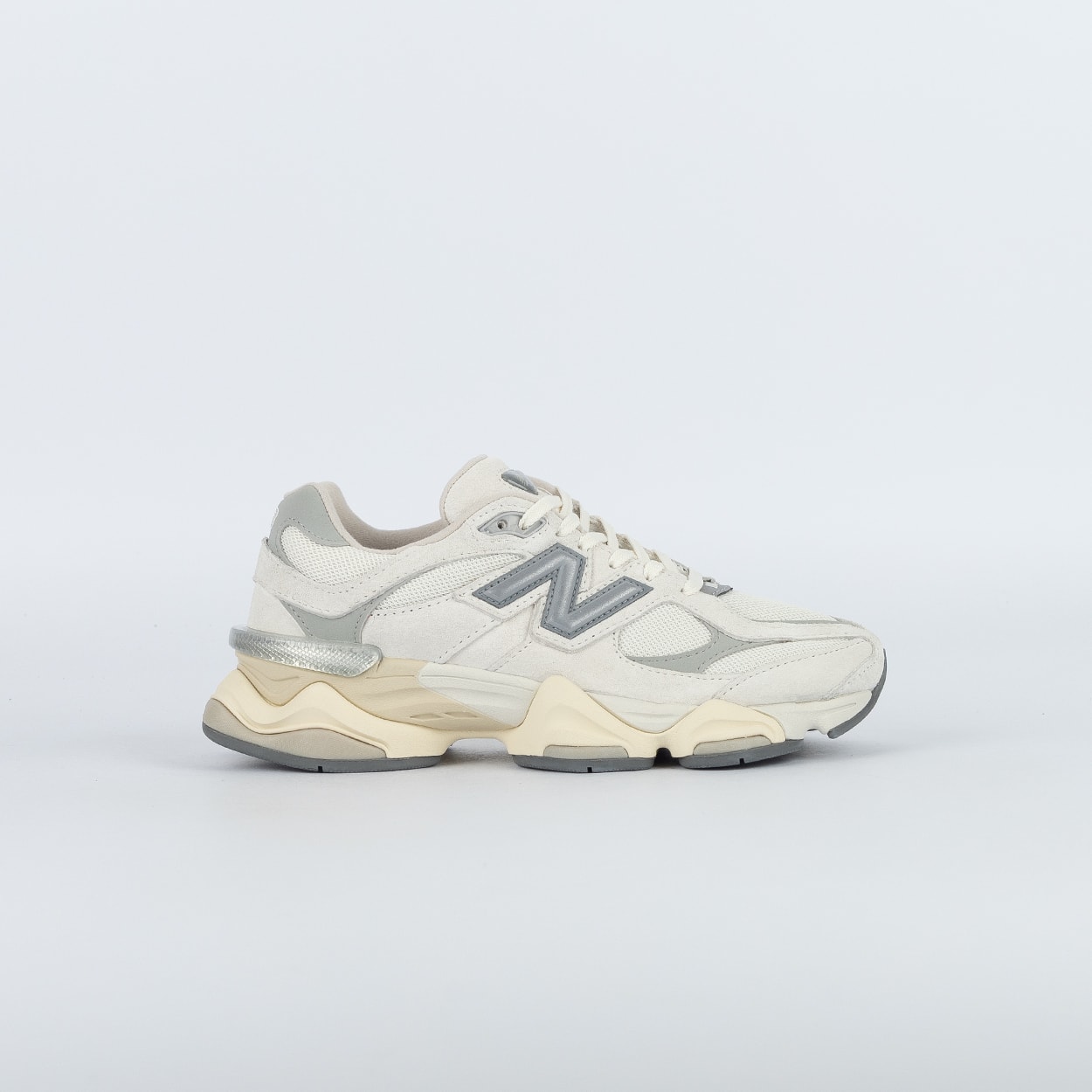 Tênis New Balance 9060 Branco Prata U9060ECA