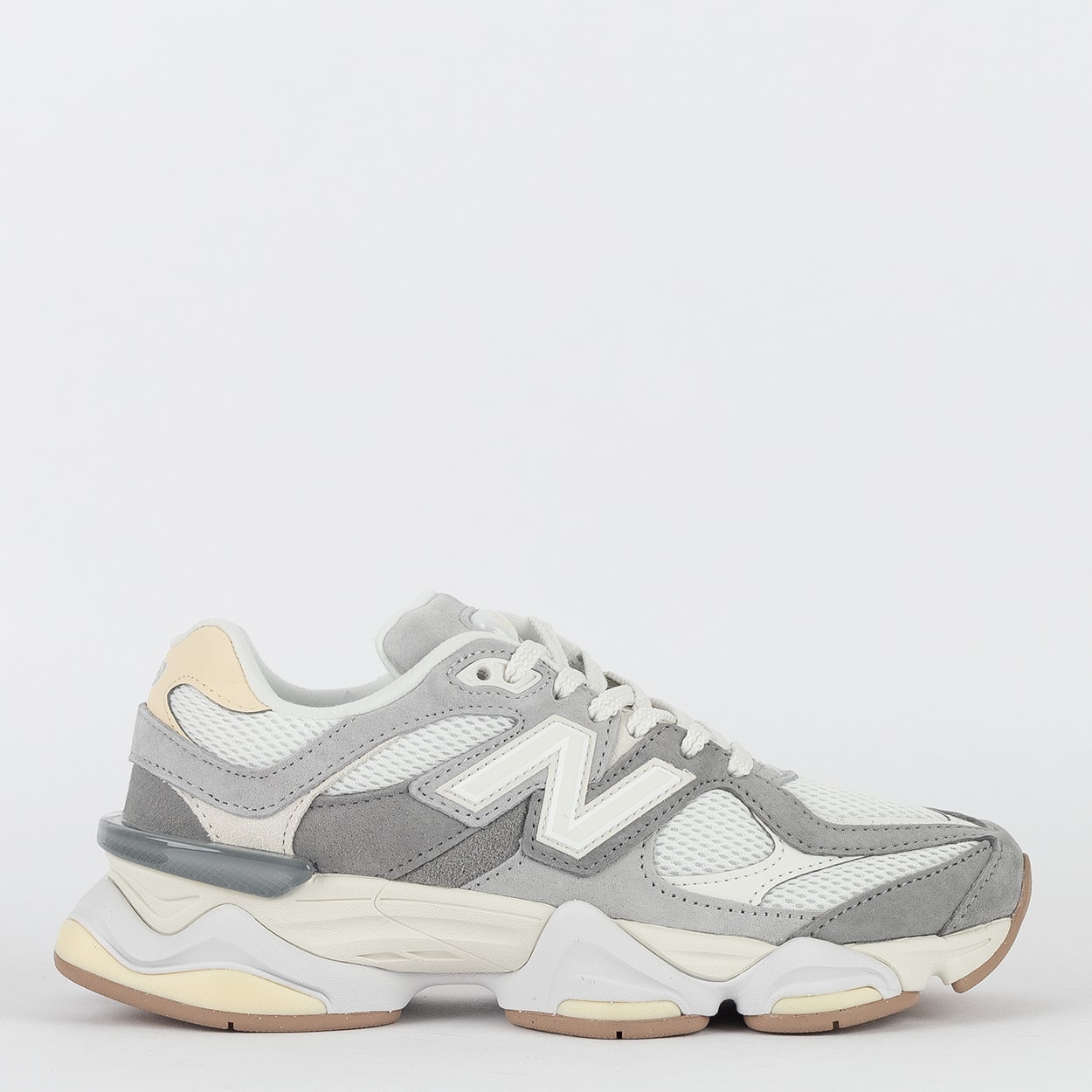 Tênis New Balance 9060 Cinza Branco Off U9060AUB