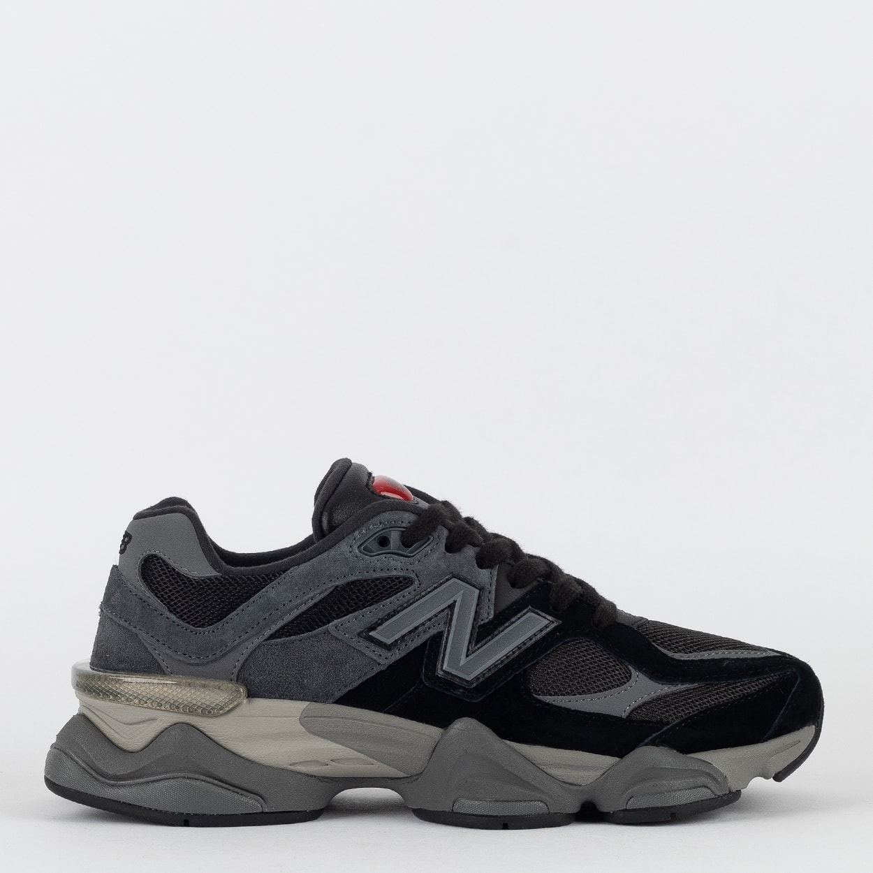 Tênis New Balance 9060 Preto Taupe U9060BLK