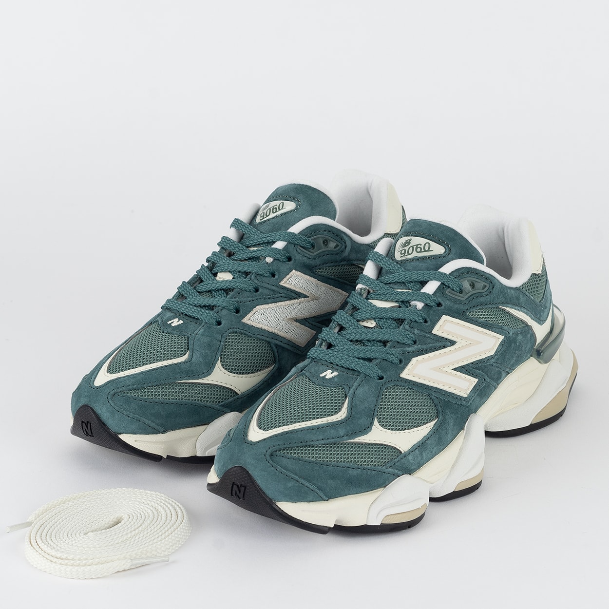 靴 New Balance U9060 Tênis New Balance 9060 Verde Escuro U9060EEK