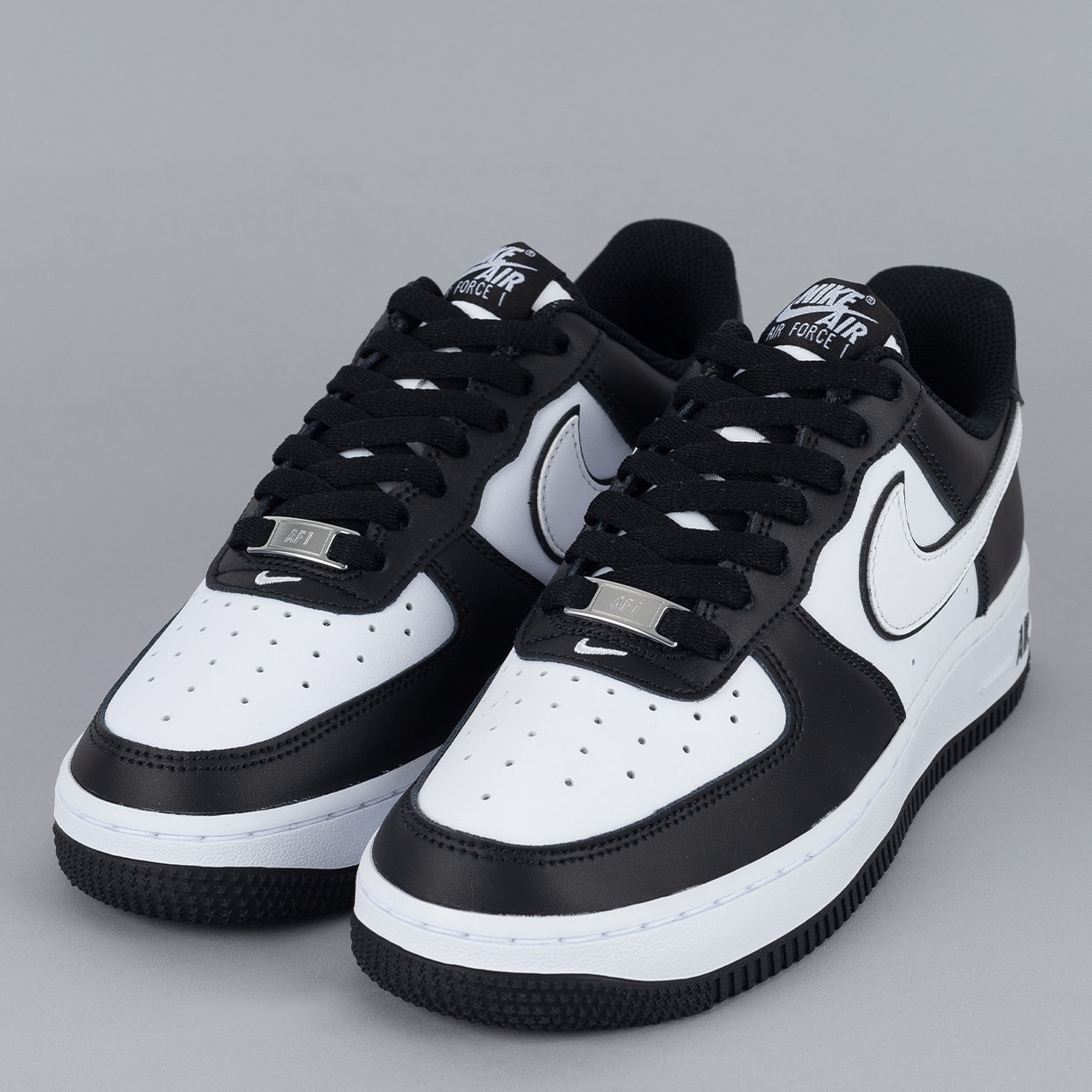 Nike air 2024 black swoosh