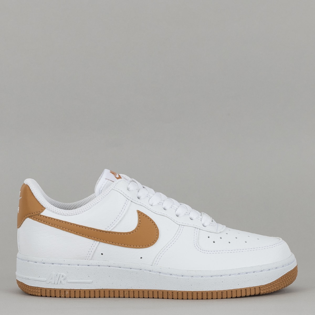 Tênis Nike Air Force 07 Next Nature White Flax DC9486-103