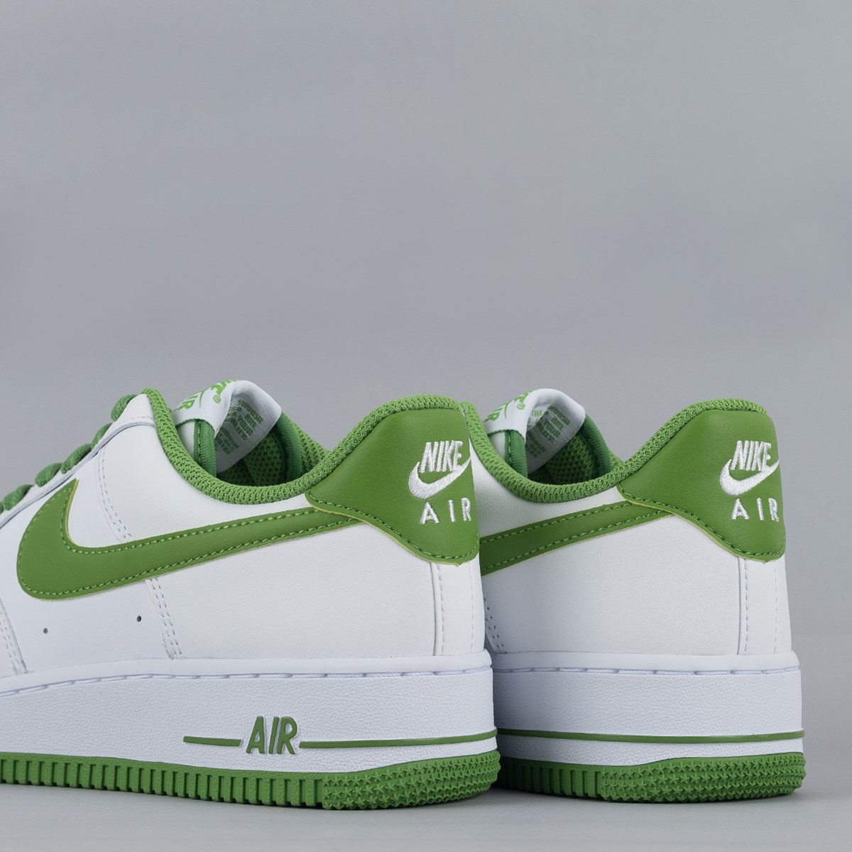 Tênis unissex Nike Air Force 1 baixo personalizado verde/verde Swoosh  masculino feminino