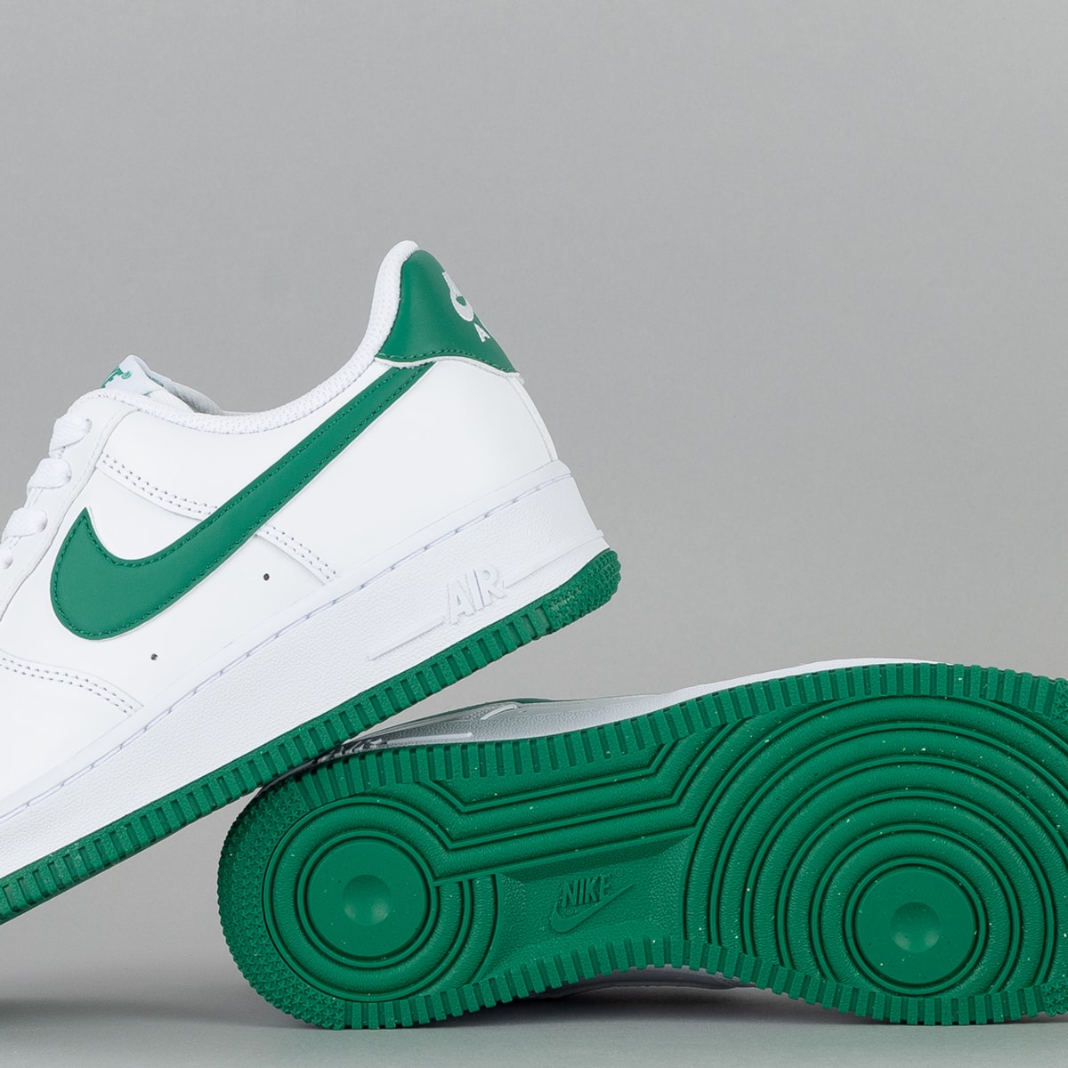 Tênis Nike Air Force 07 White Malachite FJ4146-102