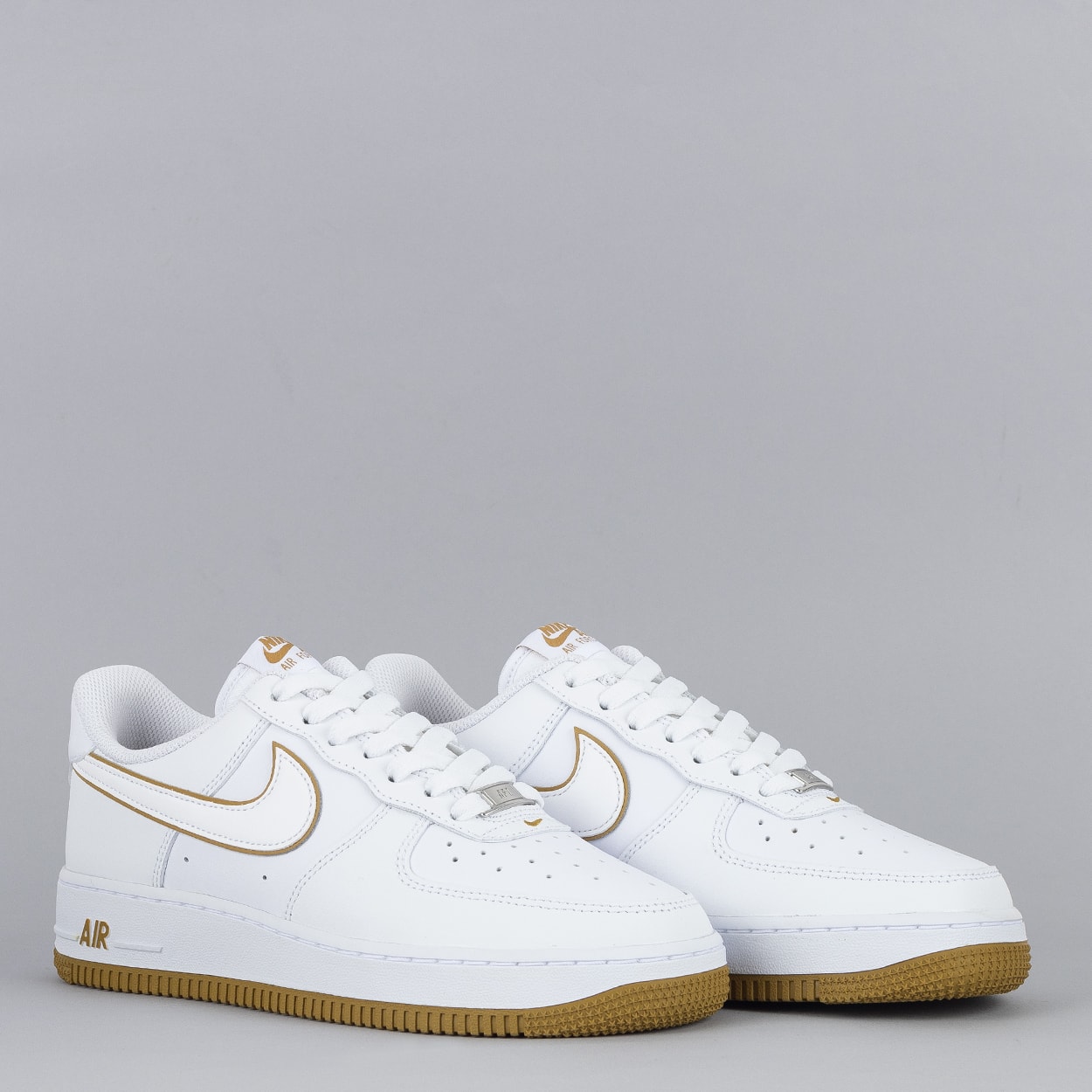 Tênis Nike Air Force 1 07 White White Bronzine DV0788-104 | Nike