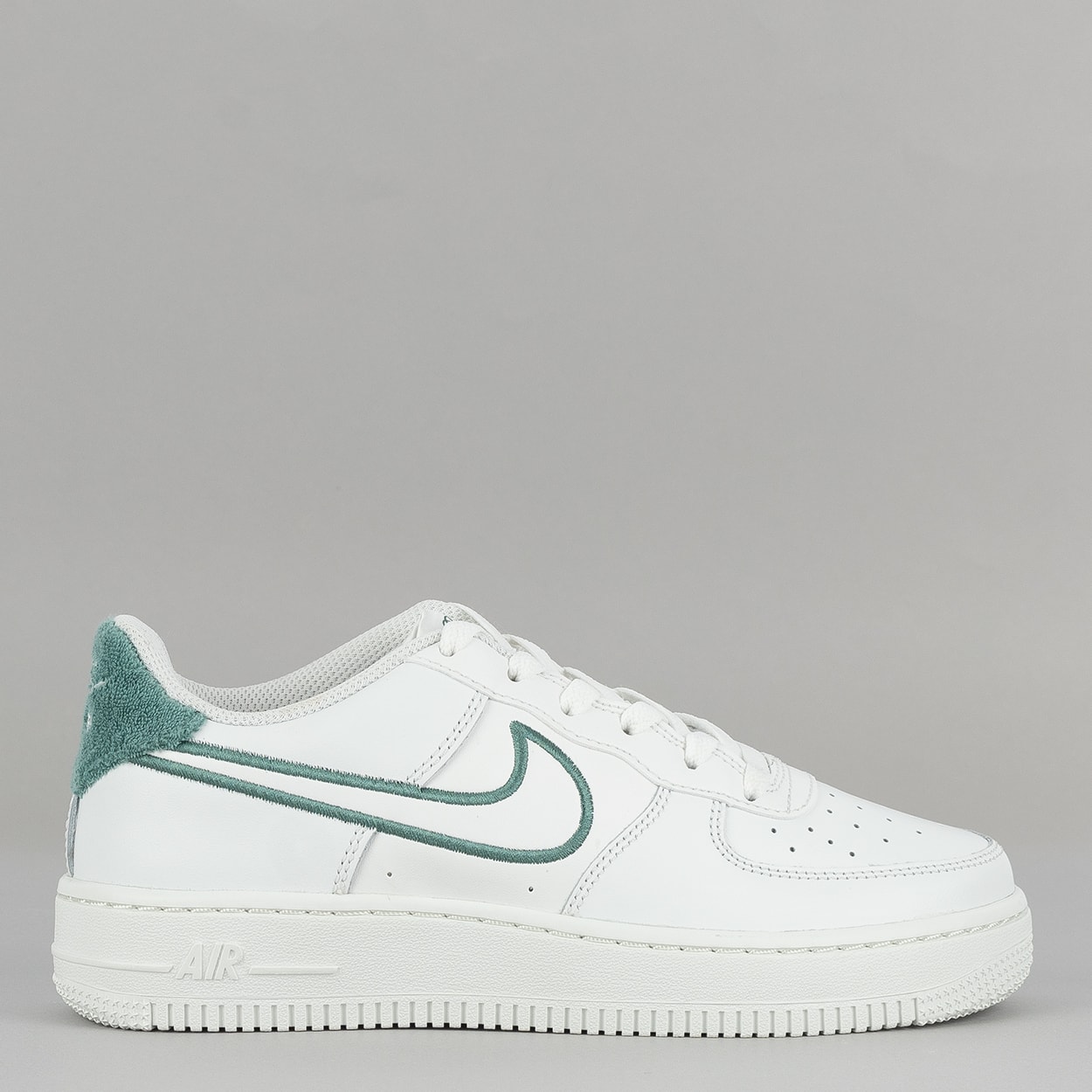 Tênis Nike Air Force 1 Lv8 3 Summit White FZ2008-100