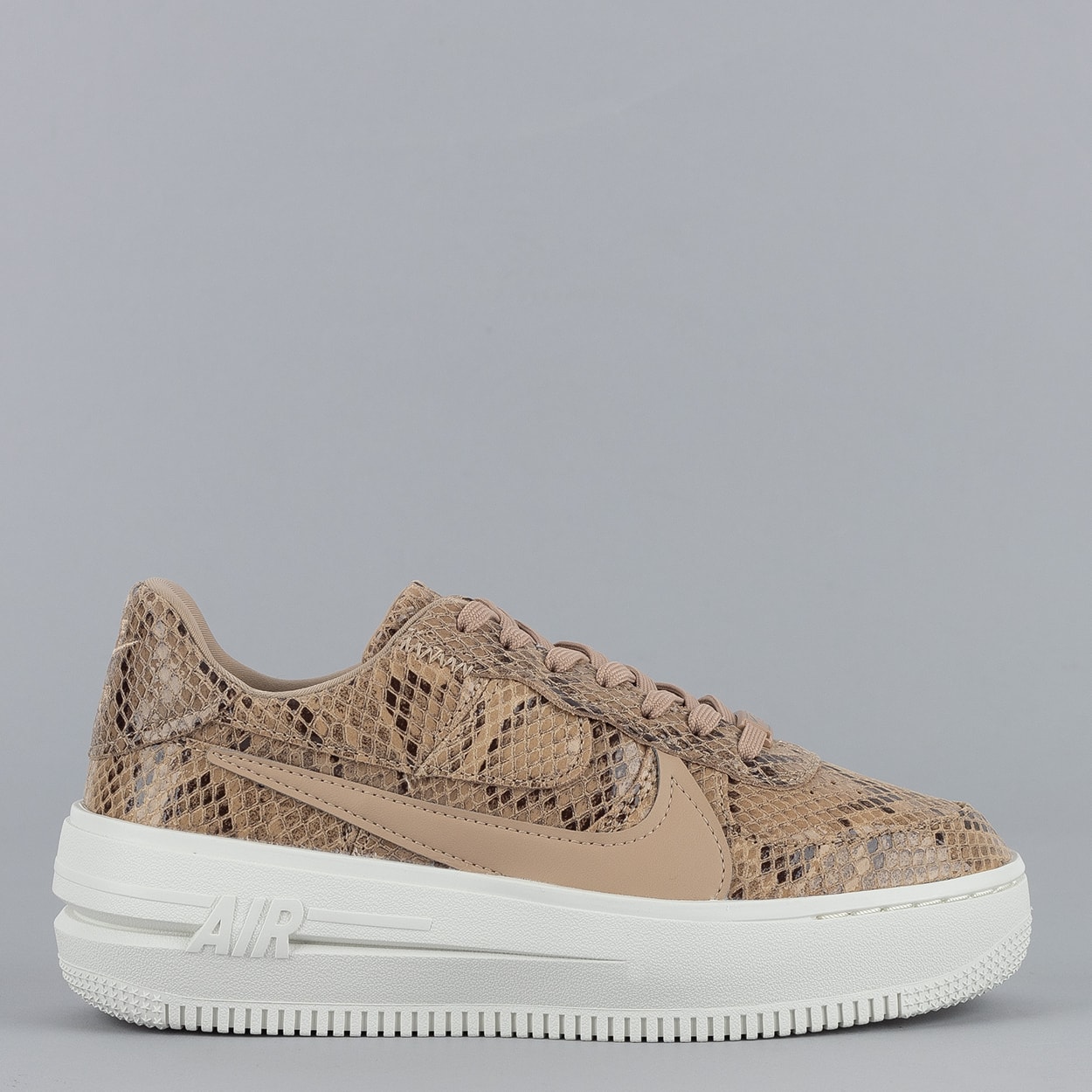 Tênis Nike Air Force 1 PLT.AF.ORM Hemp FJ4965-200