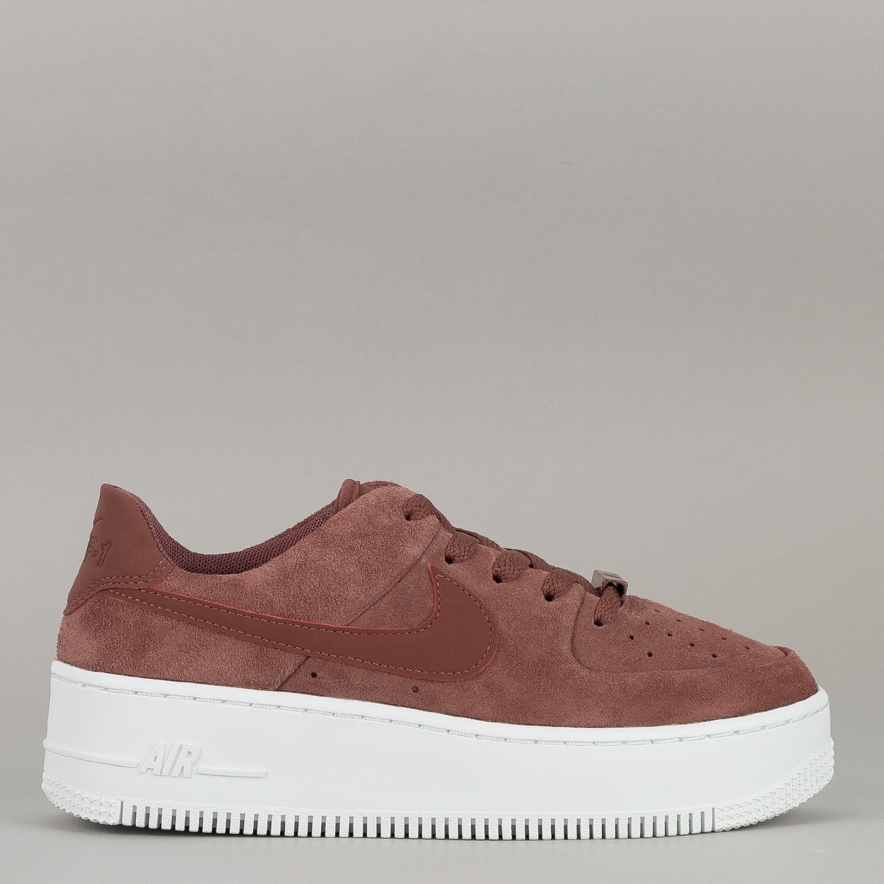 nike air force 1 sage cheetah