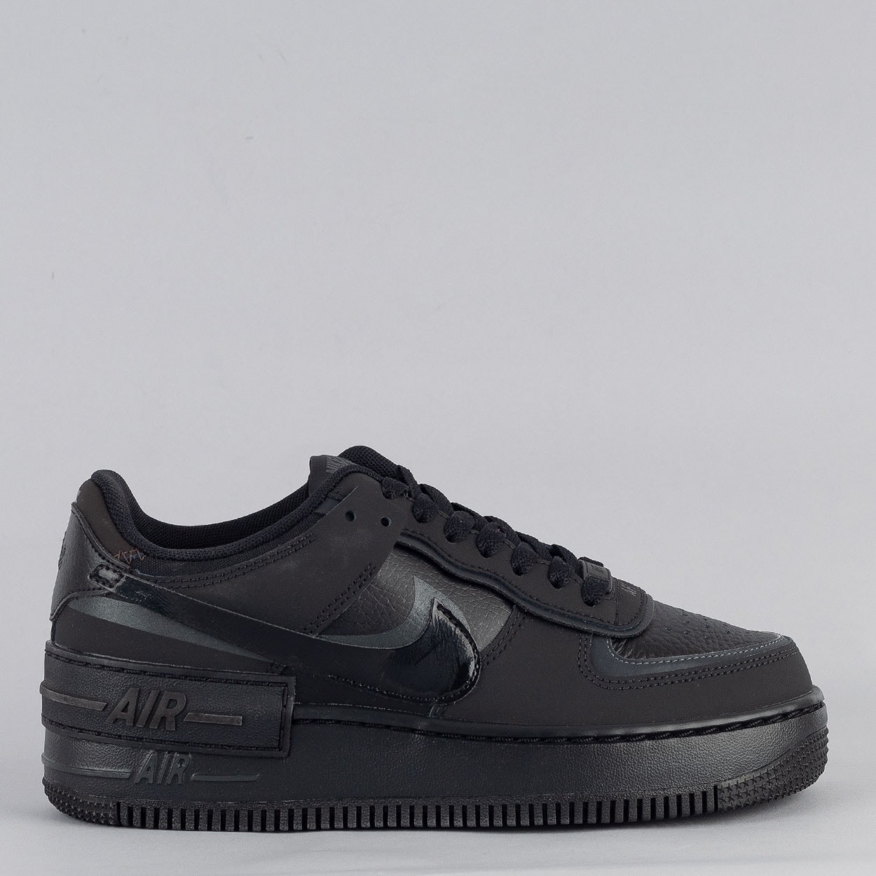 All black nike store airforce