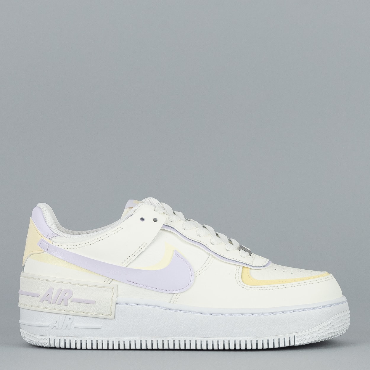 新品 Nike ナイキ Air Force 1 DZ1847-110 23.0 Amazon | [ナイキ] スニーカー AIR FORCE 1 SHADOW エアフォース