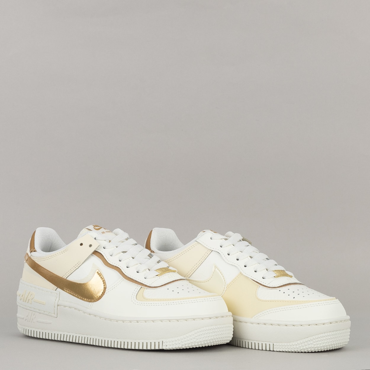 nike air force 1 shadow gold
