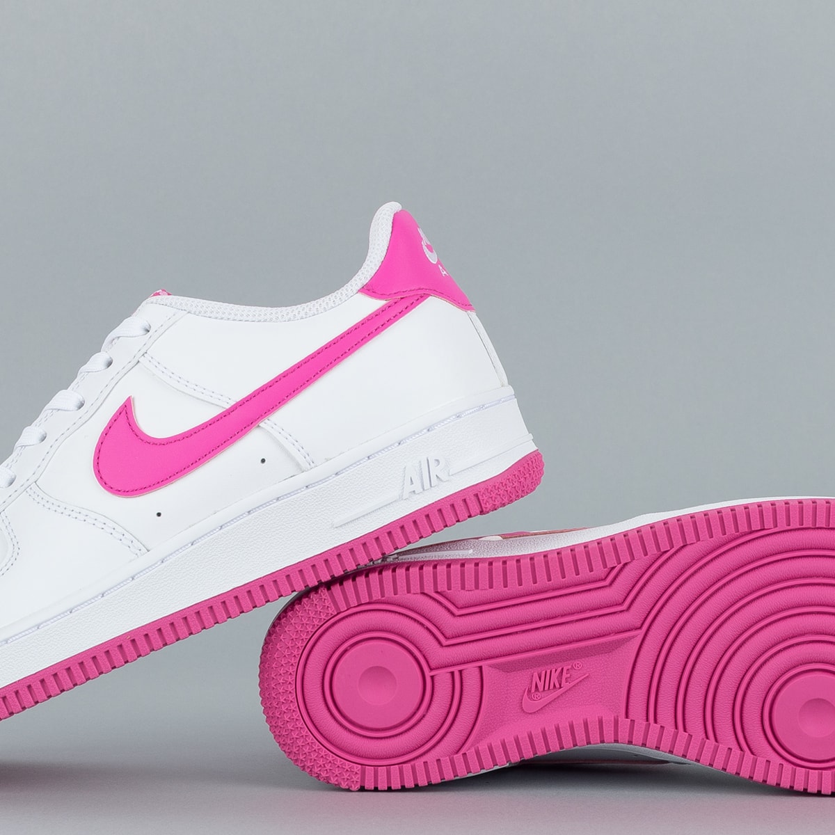 Tênis Nike Air Force White Laser Fuchsia FV5948-102