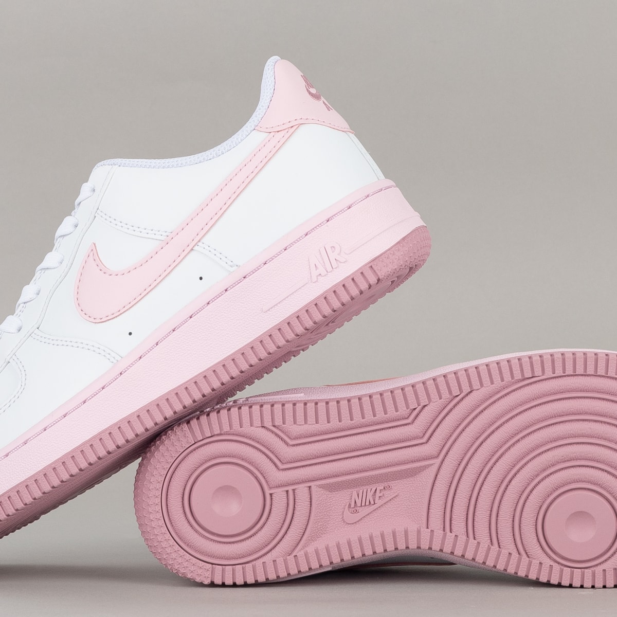 Tenis Rosa Nike Feminino Tênis Nike Air Force White Pink FV5948-100