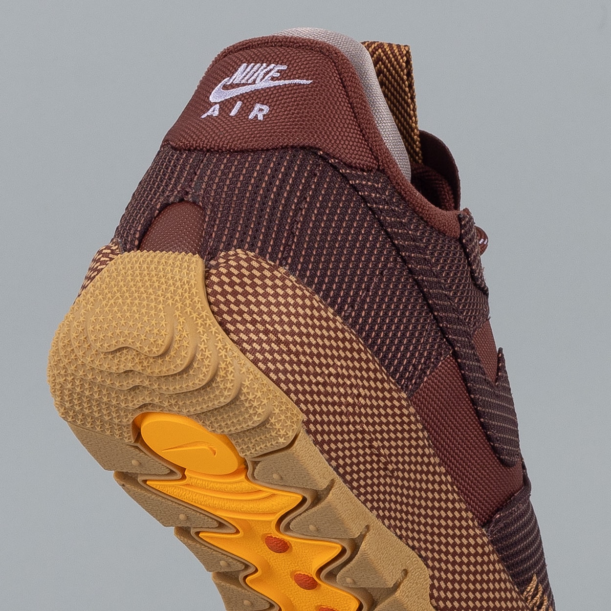 Tênis Nike Air Force 1 Wild Dark Pony FB2348-202