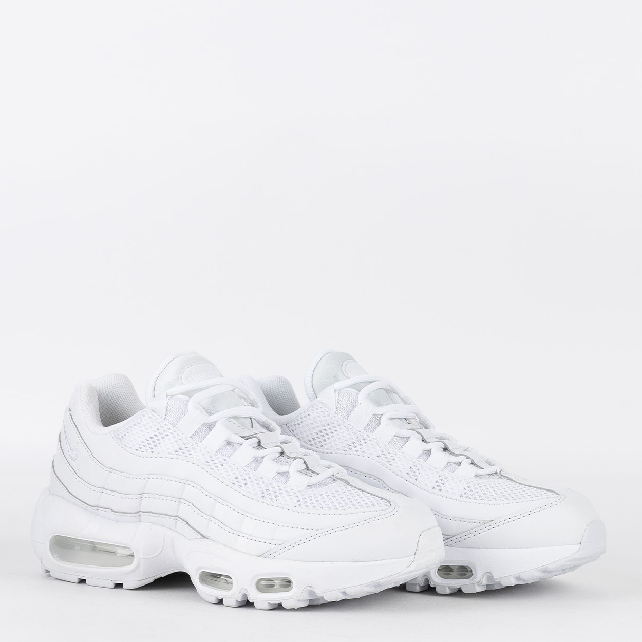 Nike store silver 95